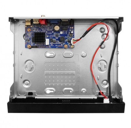 BOLID RGI-0412 IP-видеорегистратор 4-канальный Фото