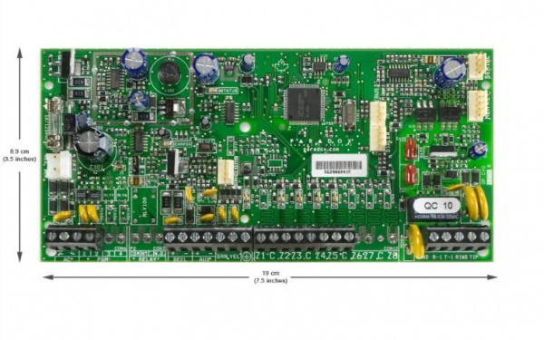 SP5500 Контрольная панель от 5 до 32 зон, 5 зон на плате, 2 подсистемы Фото