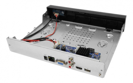 BOLID RGI-0412 IP-видеорегистратор 4-канальный Фото